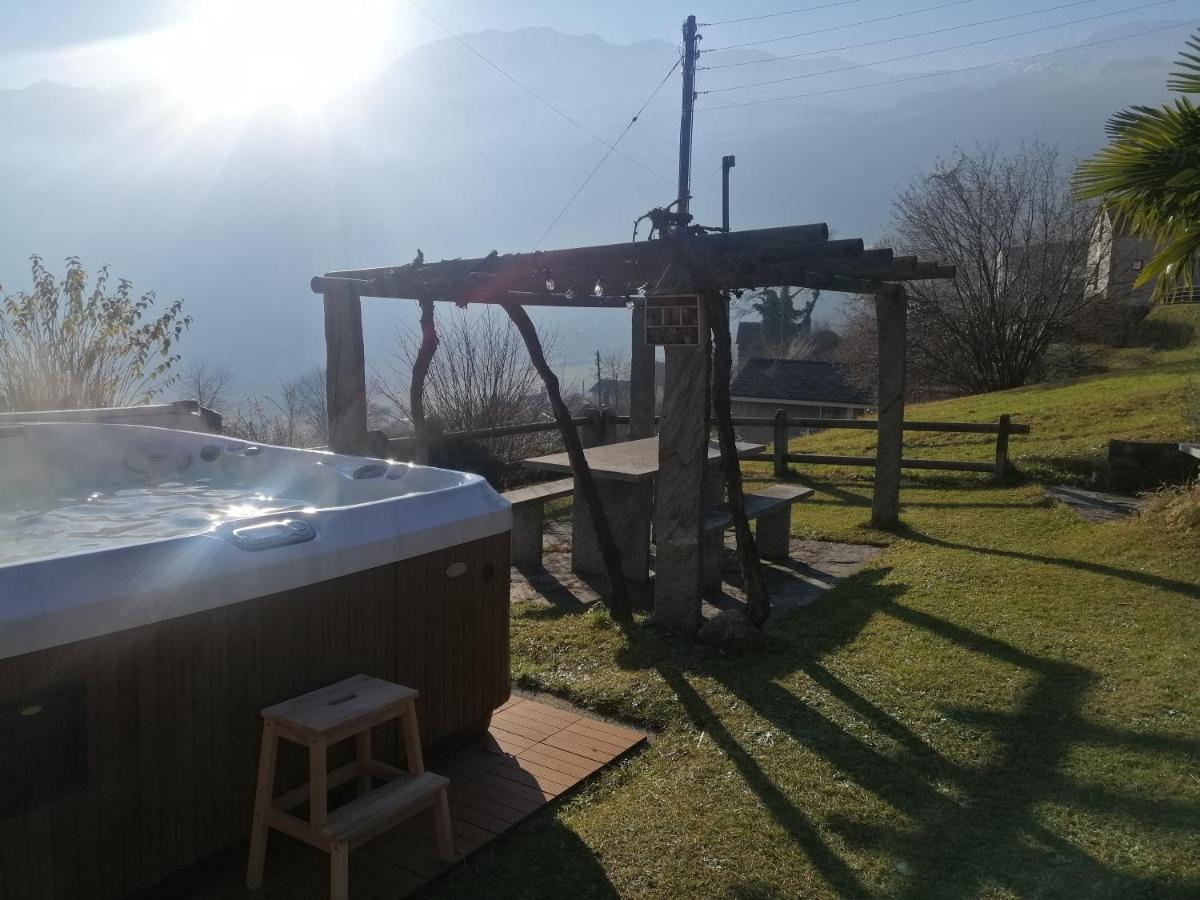 Villa Modern Charme Studio In Chalet Ponto Valentino Exterior foto